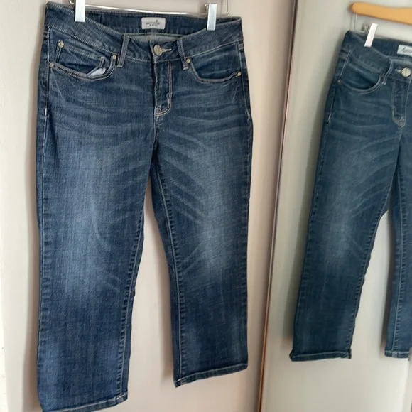 Bootlegger Capris - Picture 4 of 8